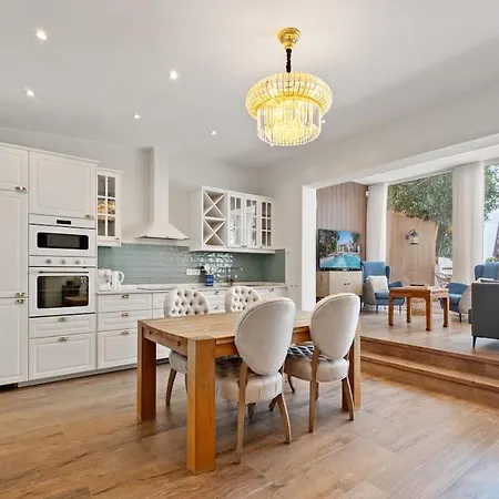 Villa Casa Costabella Marbella